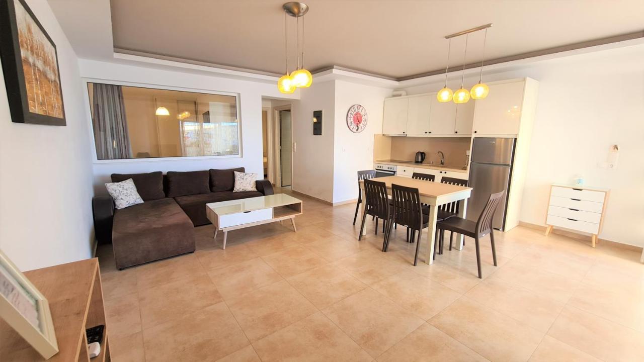 Bella Mare Luxury Apartments Kalamaki  Dış mekan fotoğraf