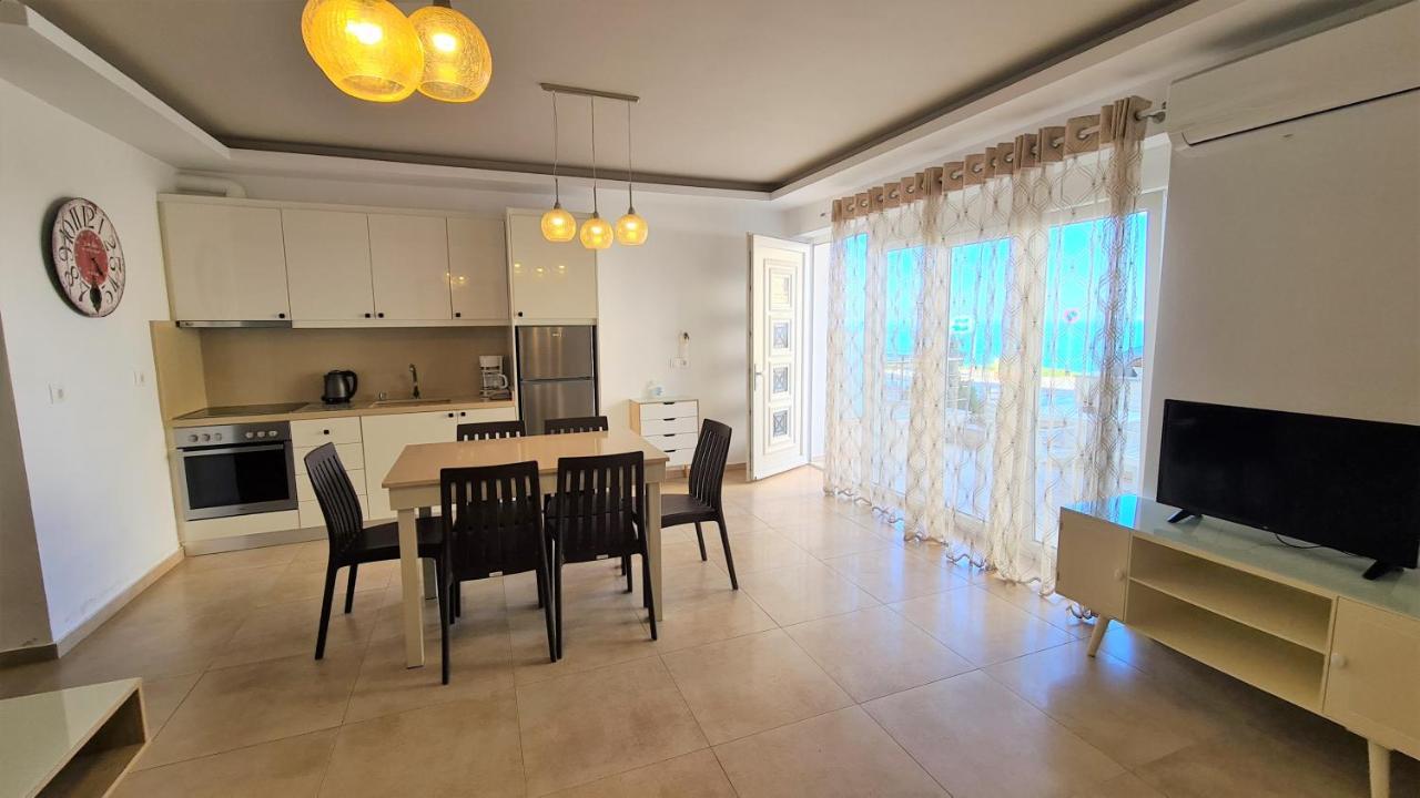 Bella Mare Luxury Apartments Kalamaki  Dış mekan fotoğraf