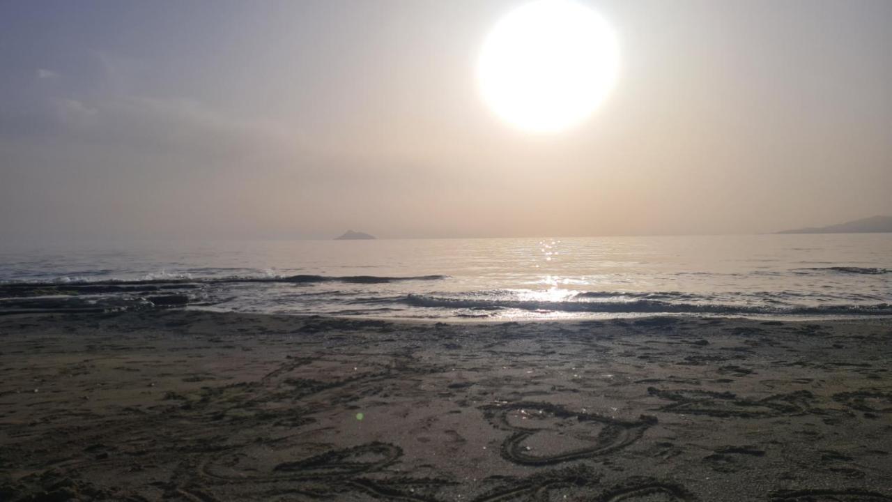 Bella Mare Luxury Apartments Kalamaki  Dış mekan fotoğraf