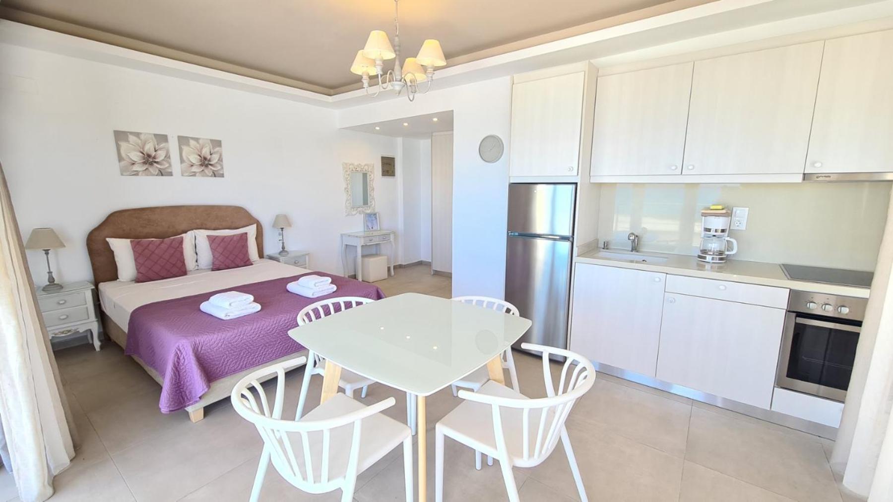 Bella Mare Luxury Apartments Kalamaki  Dış mekan fotoğraf